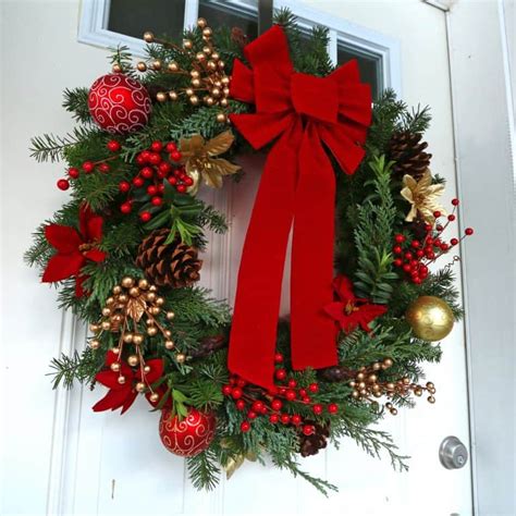 How To Make Homemade Christmas Wreaths