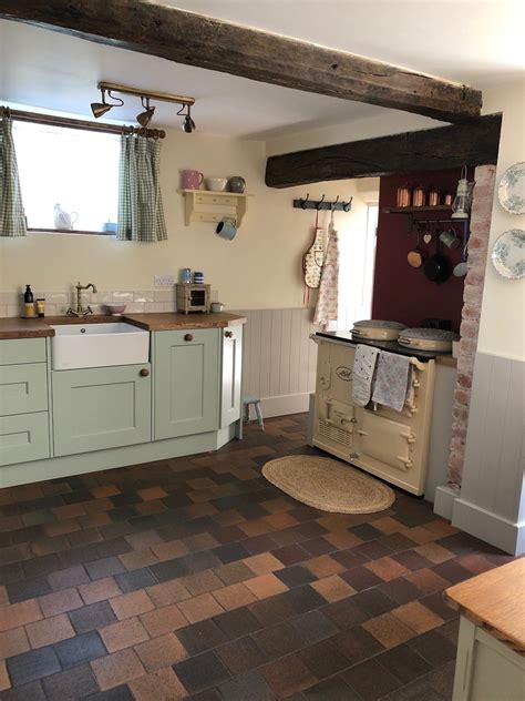Country Cottage Shaker Kitchen Design In Belbroughton Matthew James