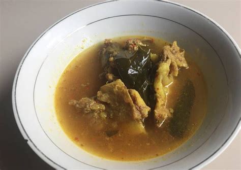 51 resep ayam khas rumahan populer yang super praktis dan lezat. Lempah Kuning Iga Sapi Khas Bangka | Resep | Resep, Resep masakan, Sapi
