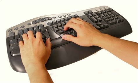 The 6 Best Ergonomic Keyboards Available Today 2022