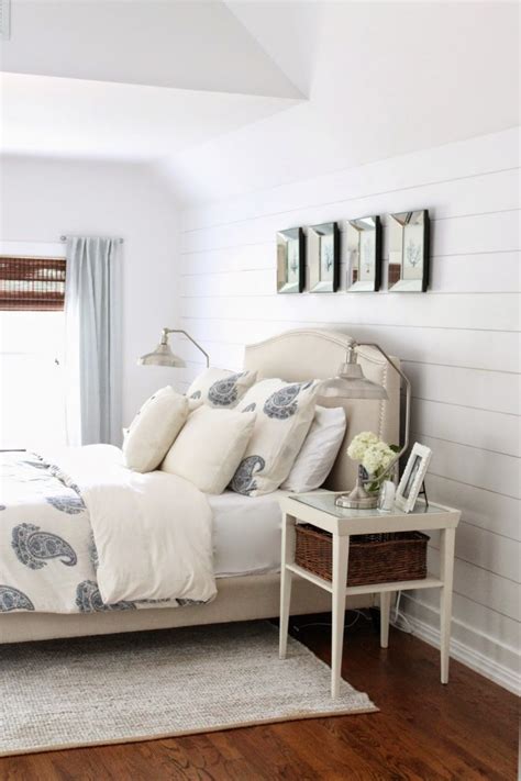 Here are super simple ways to help you wake up in a refreshed room. Budget Friendly Master Bedroom Makeover Inspiration ...