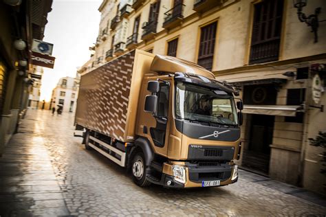 Trucks, buses, construction equipment, marine and industrial engines. Volvo Trucks Launches New FL and FE Video - autoevolution