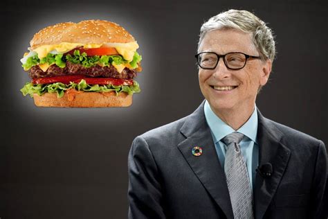 Navy judge advocate general's corps told real raw news that the military had spent months trying to find gates, but the elusive billionaire had … Fotografía de Bill Gates haciendo cola para comprar una ...