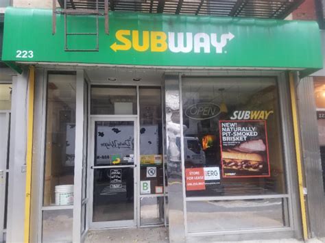 Ev Grieve The Subway Sandwich Shop Closes On Avenue B