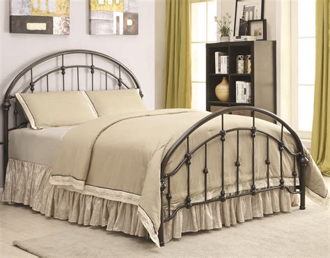 Good quality bedroom sets must have easy moving pieces that don't get jammed easily. Coaster Iron Beds and Headboards Metal Curved Queen Bed ...