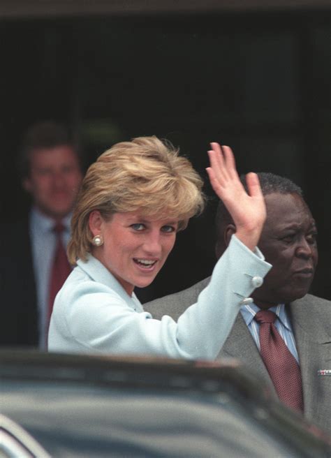 Princess Diana Last Words Revealed By Man Who Held Her Hand At Scene
