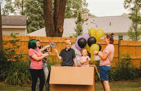 A Mom Threw A Belated Gender Reveal Party For Her Transgender Son 17 Years After She Got It