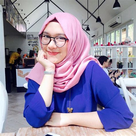 7 remaja sma yang super cantik cantiknya keterlaluan kaskus. Foto Cewek2 Cantik Lucu Berhijab Anak Remaja Sma - Kecil