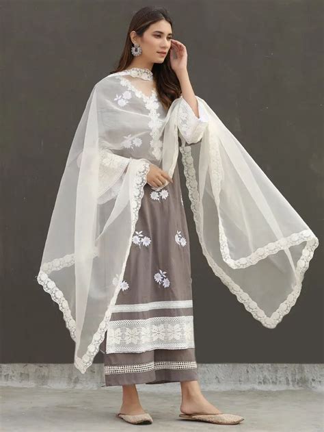 Buy White Organza Scalloped Dupatta Online At Theloom Pakistani Dress