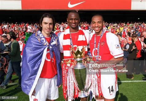 Thierry Henry Patrick Vieira Photos And Premium High Res Pictures Getty Images