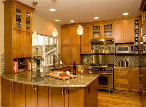 2 oak cabinets and glass backsplash ideas. Pin on Kitchens