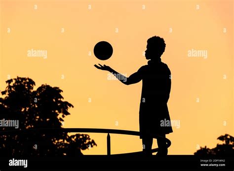 Young Boys Silhouette Hi Res Stock Photography And Images Alamy