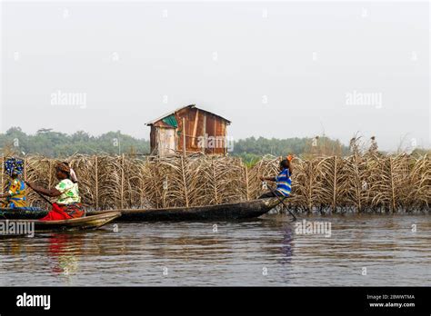 Africa West Africa Benin Lake Nokoue Ganvié Pirogue On Lake Nokoué