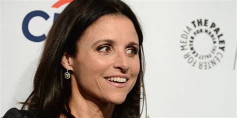 Julia Louis Dreyfus Has Sex With A Clown In Hilarious Yet