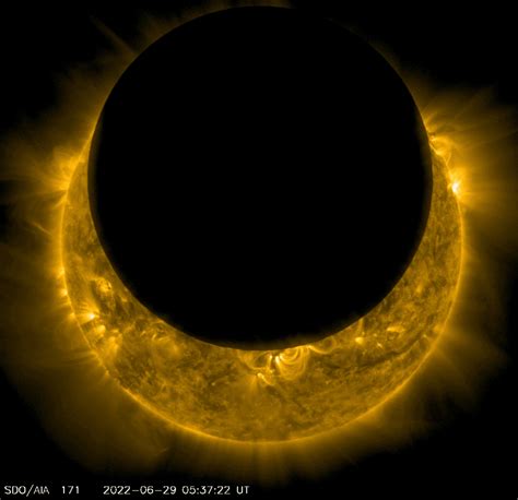 Nasa Sun Mission Photographs Fiery Solar Eclipse From Space My Modern Met