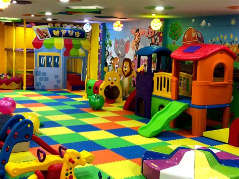 Indoor Playground For Kids Play Center из архива фотографии