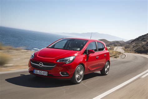 W 2015 Roku W Salonie Twoje Auto Sprzedano - Opel. Ile aut sprzedano w 2015 roku?
