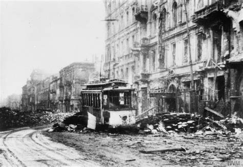 Oct 30 1944 The Pianist Survives Alone In Burnt Out Warsaw Burnt Out