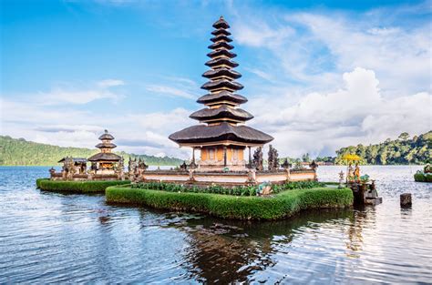 Tempat Wisata Di Bali Yang Wajib Dikunjungi Favorit Wisatawan Indonesia