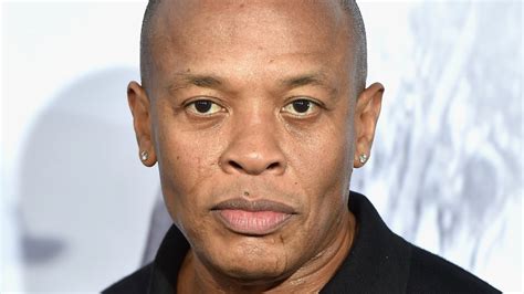 Andre romelle young (born february 18, 1965), known professionally as dr. Der wahre Grund, warum Dr. Dre sich scheiden lässt ...