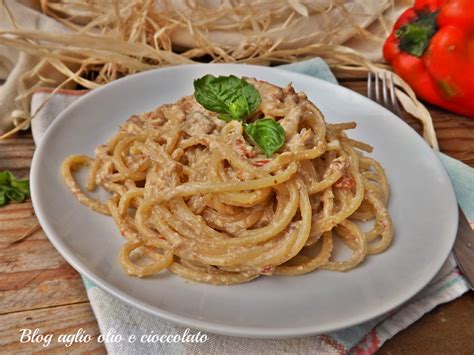 Check spelling or type a new query. pasta peperoni e ricotta cremosa-ricetta veloce