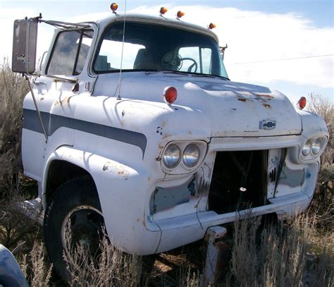 1959 Chevrolet Series 5000 Lcf Low Cab Forward 2 Ton Semi Tractor Truck