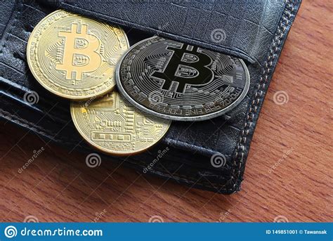 That means i wasn't able to sell the bcc/bch once trading opened because most exchanges weren't initially accepting deposits. Bitcoin Coin Virtual Money In Wallet Black. Stock Image - Image of etherium, currency: 149851001