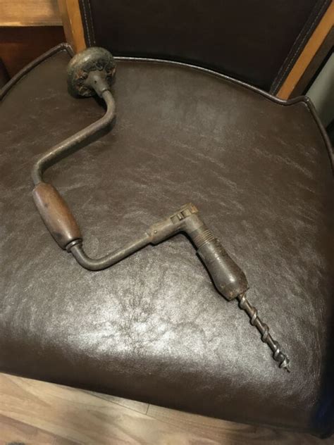 Antique Manual Hand Drill Auger With Bit Brace Ratcheting Antique Price Guide Details Page