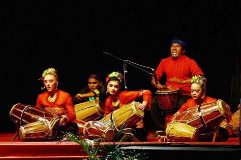 Kesenian Rampak Gendang Asal Jawa Barat Adat Nusantara Tradisinya