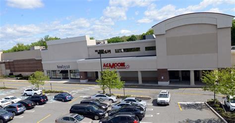 Paramus Place gets Raymour & Flanigan outlet store