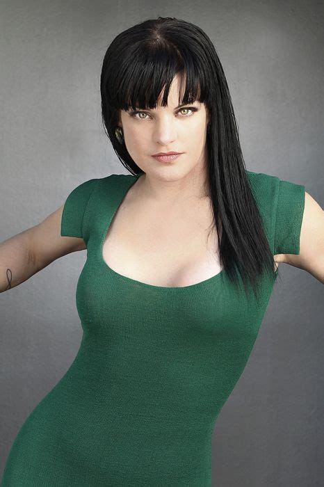 Ncis Cbs Cast Information Who Are They In Real Life Pauley