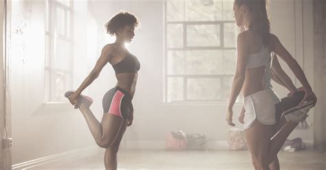 Women Who Exercise Cut Their Risk Of Breast Cancer By 12 Huffpost Uk