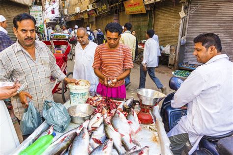 Selling Fish On Fish Market In New Delhi Stock Editorial Photo