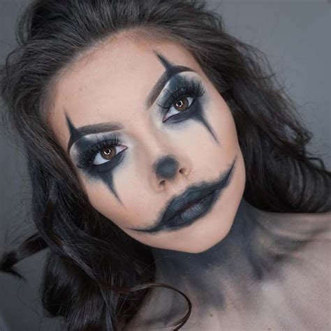 43 Easy Halloween Costumes Using Only Makeup In 2020 Easy Clown