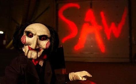 Busca mascara de jigsaw juego del miedo saw , los mejores productos encontrados en internet,. Juegos Macabros Disfraz : Disfraz De Payaso Penny Para ...