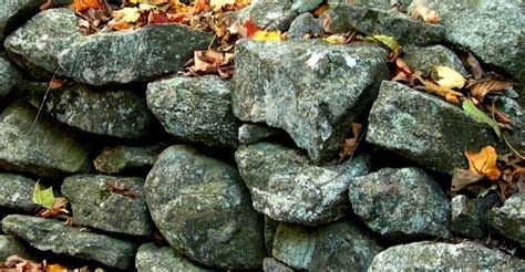 The Beauty Of New England Stone Walls Field Stone Wall New England