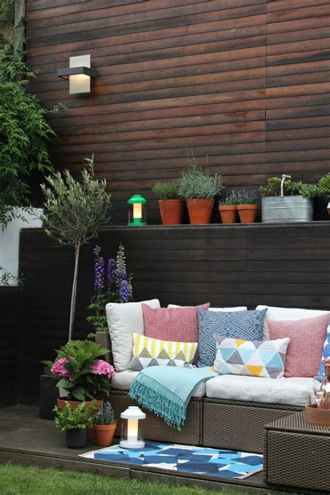 How To Create The Perfect Outdoor Summer Garden Party With Philips