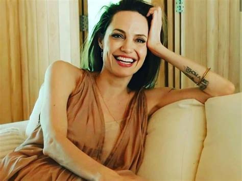 Angelina Jolie cumple años y Twitter recuerda su belleza y trayectoria