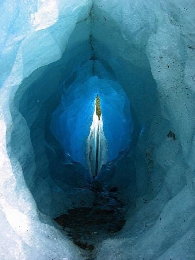 Frozen 2 Looks Great Ice Cave By Georgia Okeeffe R