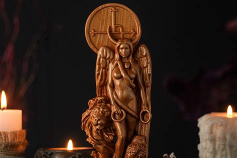 Lilith Wicca Goddess Inanna Astaroth Statue Pagan Wooden Etsy Uk