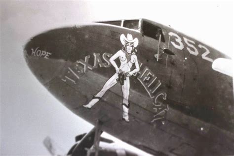 50 Vintage Photos Of Wonderful Military Aircraft Nose Art During World