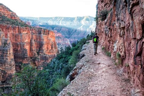 Grand Canyon Rim To Rim Hike Planning Guide And Checklist Earth Trekkers