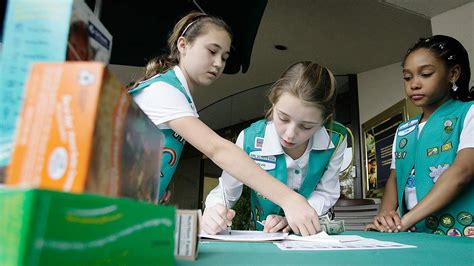 Girls Scouts Going Digital For Cookie Sales Abc7 Los Angeles