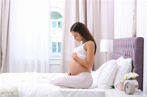 25 Tydzień Ciąży Który To Miesiąc Waga Dziecka Brzuch Usg Rozwój