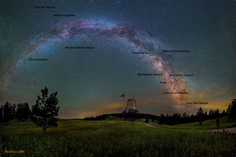 Astrophotographer Captures The Milky Way Shining In All Its Glory Over
