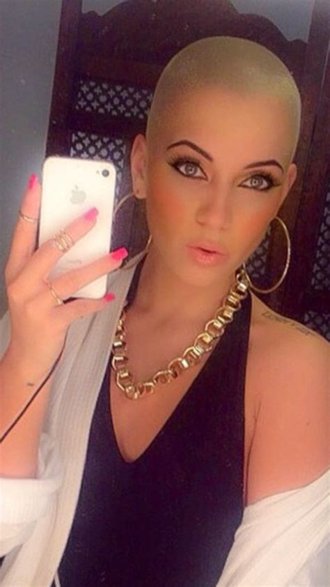 #femininebuzz #hairdare Really Short Hair, Sexy Short Hair, Short Hair