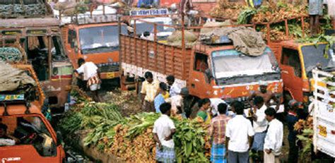 Online gift hampers & combos at lowest price for sameday gift delivery in chennai, tamil nadu. Live Chennai: Koyambedu wholesale market flooded with Puja ...