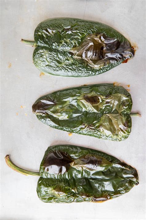 How To Cook Poblano Peppers Thekitchenknow