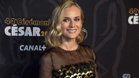 Diane Kruger Flaunts Her Toned Abs Just 4 Months After Giving Birth See The Pic