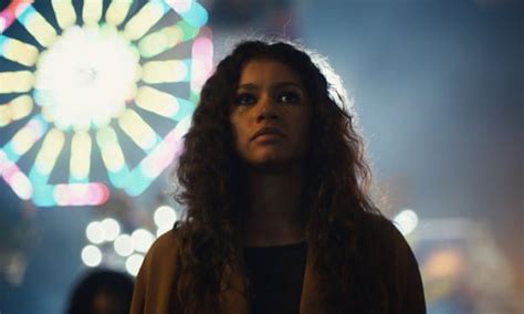 Euphoria Zendaya Svela Il Poster Del Primo Dei Due Episodi Speciali